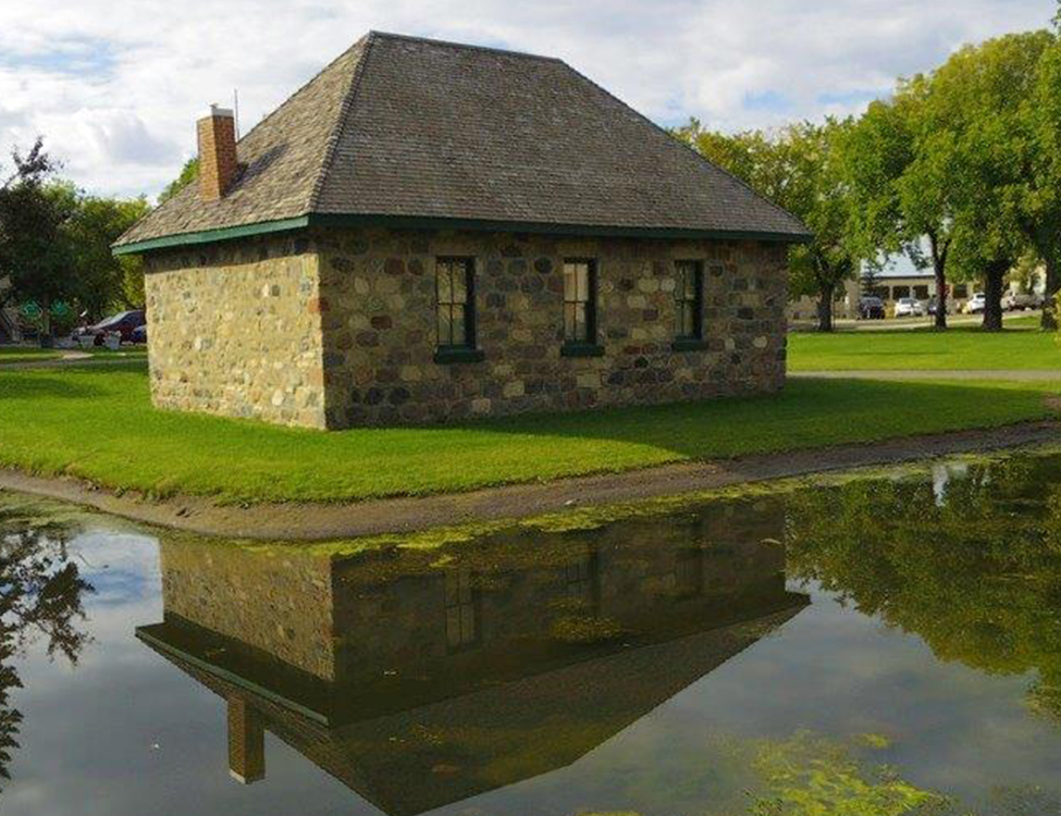 Little Stone Schoolhouse